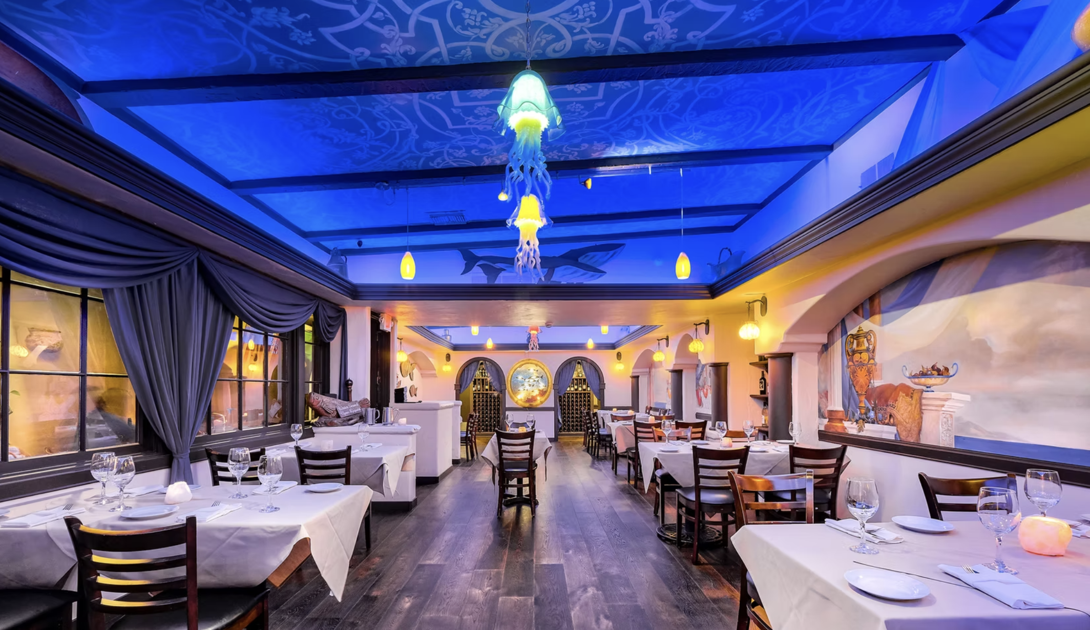 Catch Carmel exterior